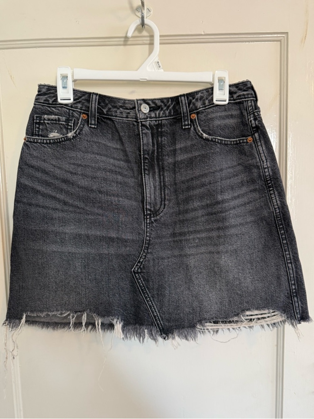 A&F denim skirt
